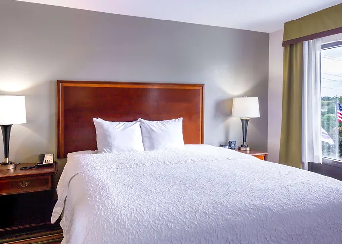 Hampton Hanes Mall Hotel Winston-Salem