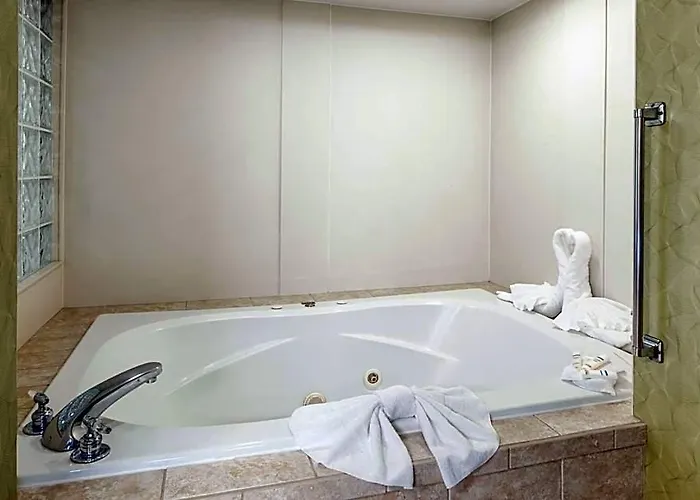 Hampton Hanes Mall Hotel Winston-Salem